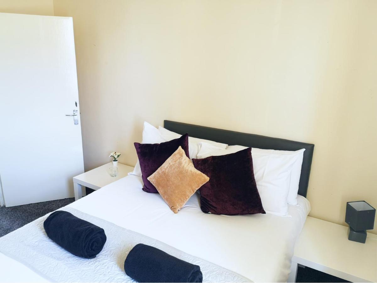 Derwent Street Apartment 2 - Self Contained - 2 Bed Self Catering Apartment Workington Eksteriør bilde